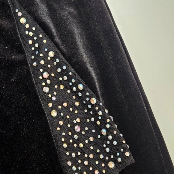 NEW Windsor Ramona Black Rhinestone Detail Velvet Mesh Formal Dress Gown 5 - Picture 4 of 7